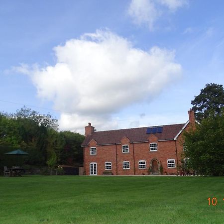 The Old Coach House Bed and Breakfast Llangollen Εξωτερικό φωτογραφία