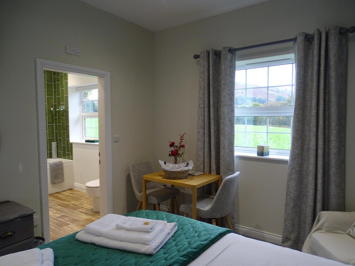 The Old Coach House Bed and Breakfast Llangollen Εξωτερικό φωτογραφία