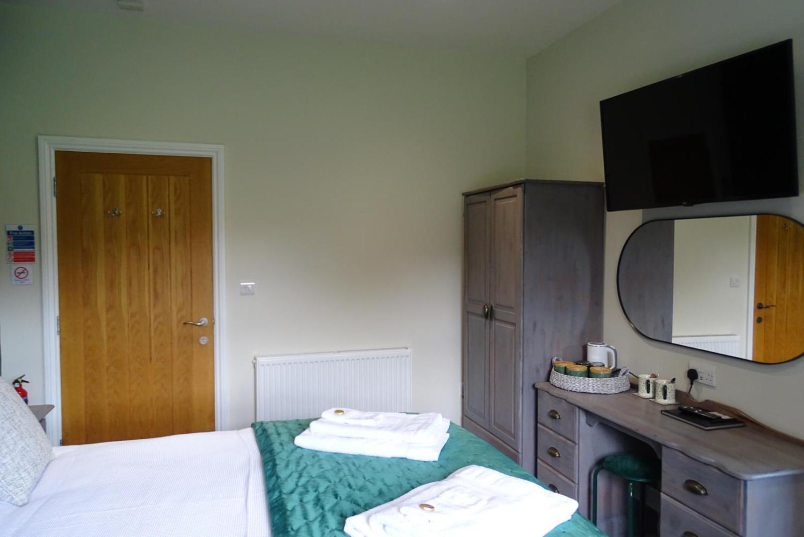 The Old Coach House Bed and Breakfast Llangollen Εξωτερικό φωτογραφία